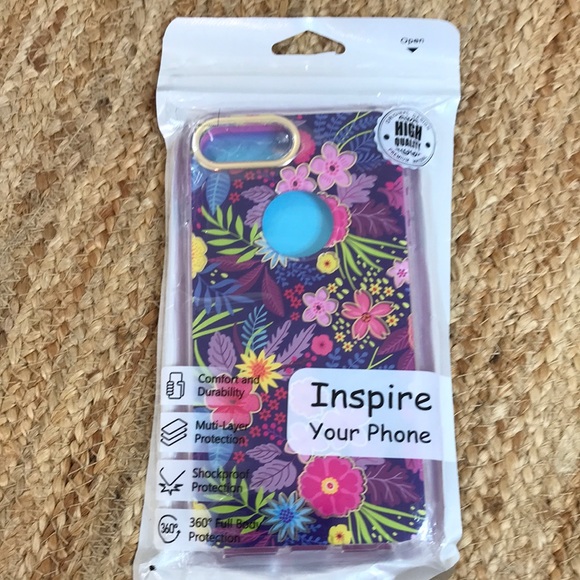 Other - 🌸 IPhone 8+| 7+|6+ Colorful Flowers Phone Case! (NWT)